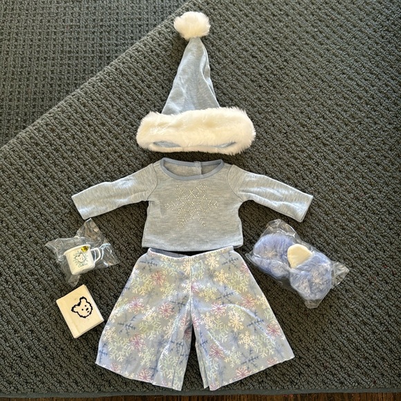 American Girl Other - American Girl Doll Pjs & Book With Brand New Slippers & Mug